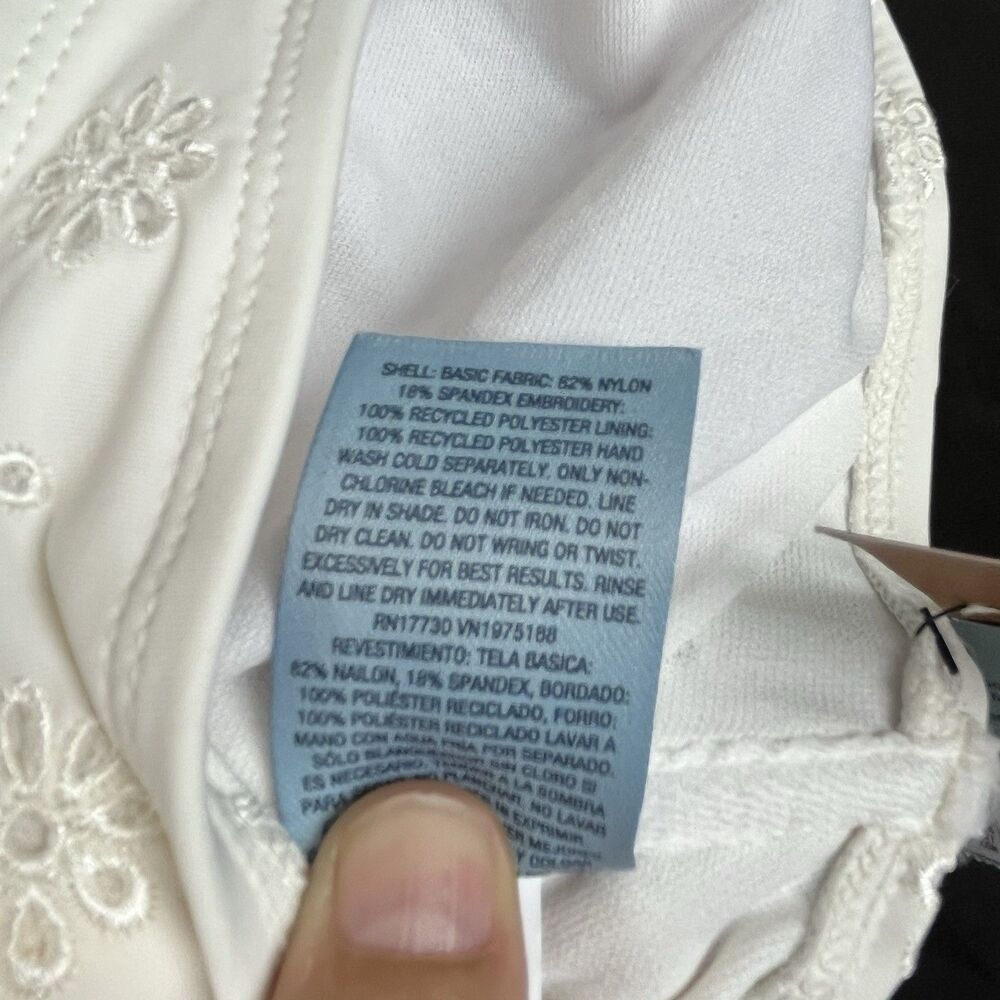 Removable padding - Picture 9 of 10